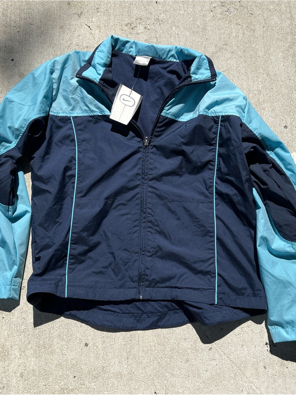 New Women’s Vintage Nike Navy and Light Blue Sport Jacket size S